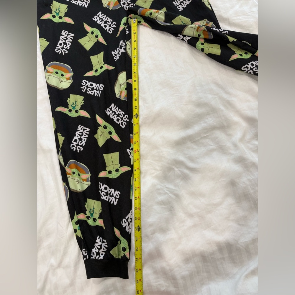 Star Wars Baby Yoda Pajama Christmas Pants Size Large - Picture 4 of 5